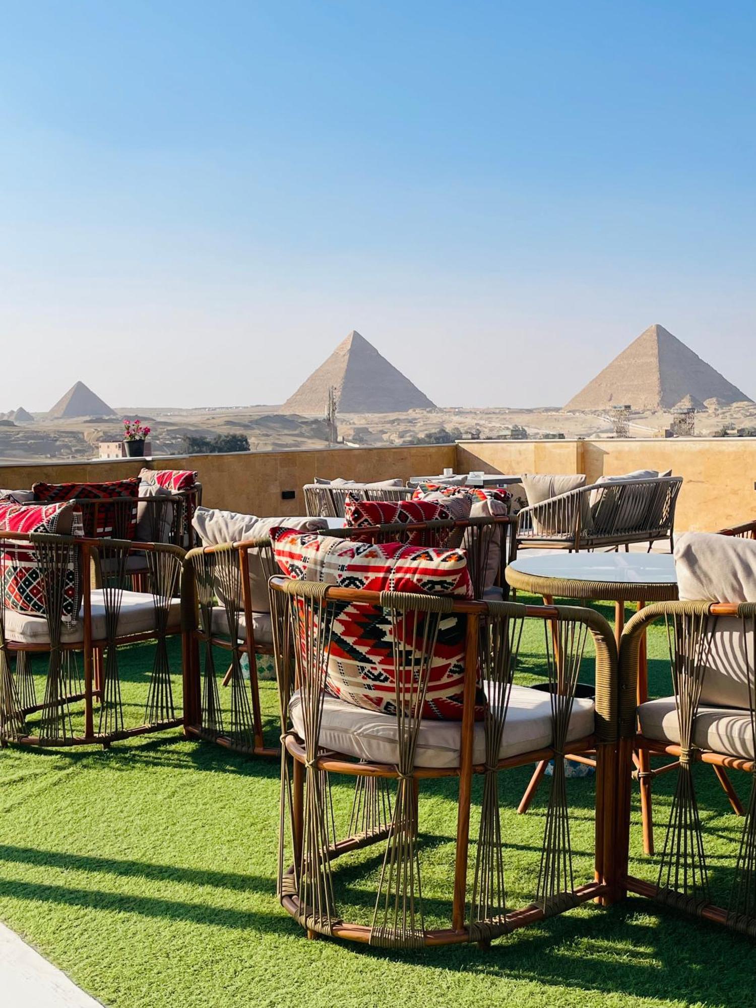 Golden Mask Pyramids Inn Kafret el-Gabal المظهر الخارجي الصورة