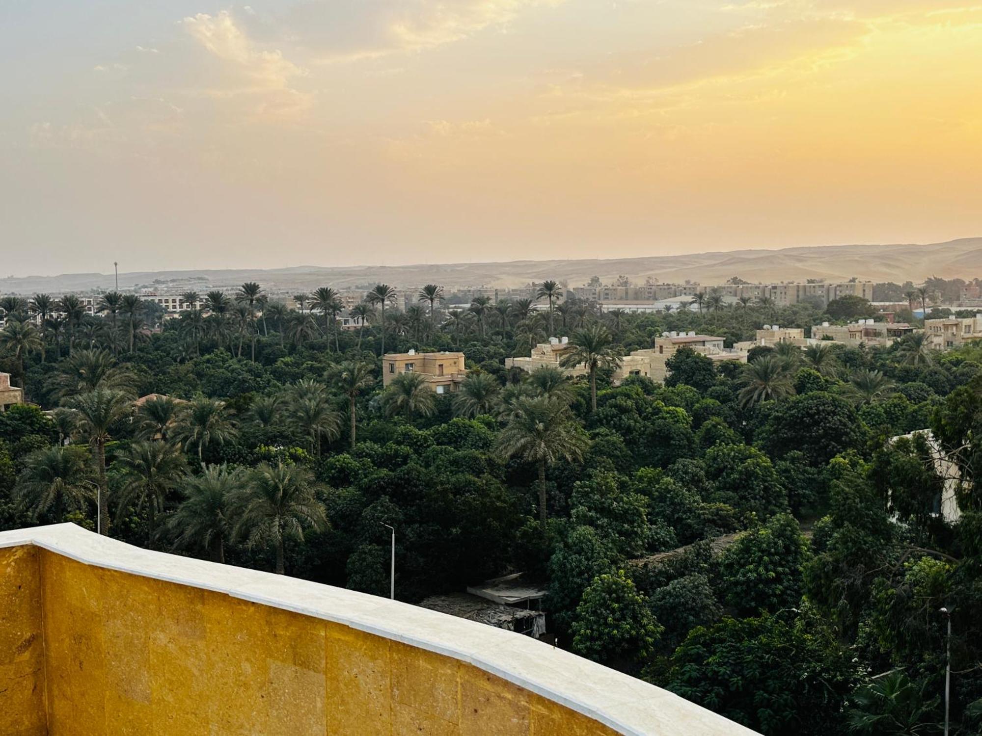 Golden Mask Pyramids Inn Kafret el-Gabal المظهر الخارجي الصورة