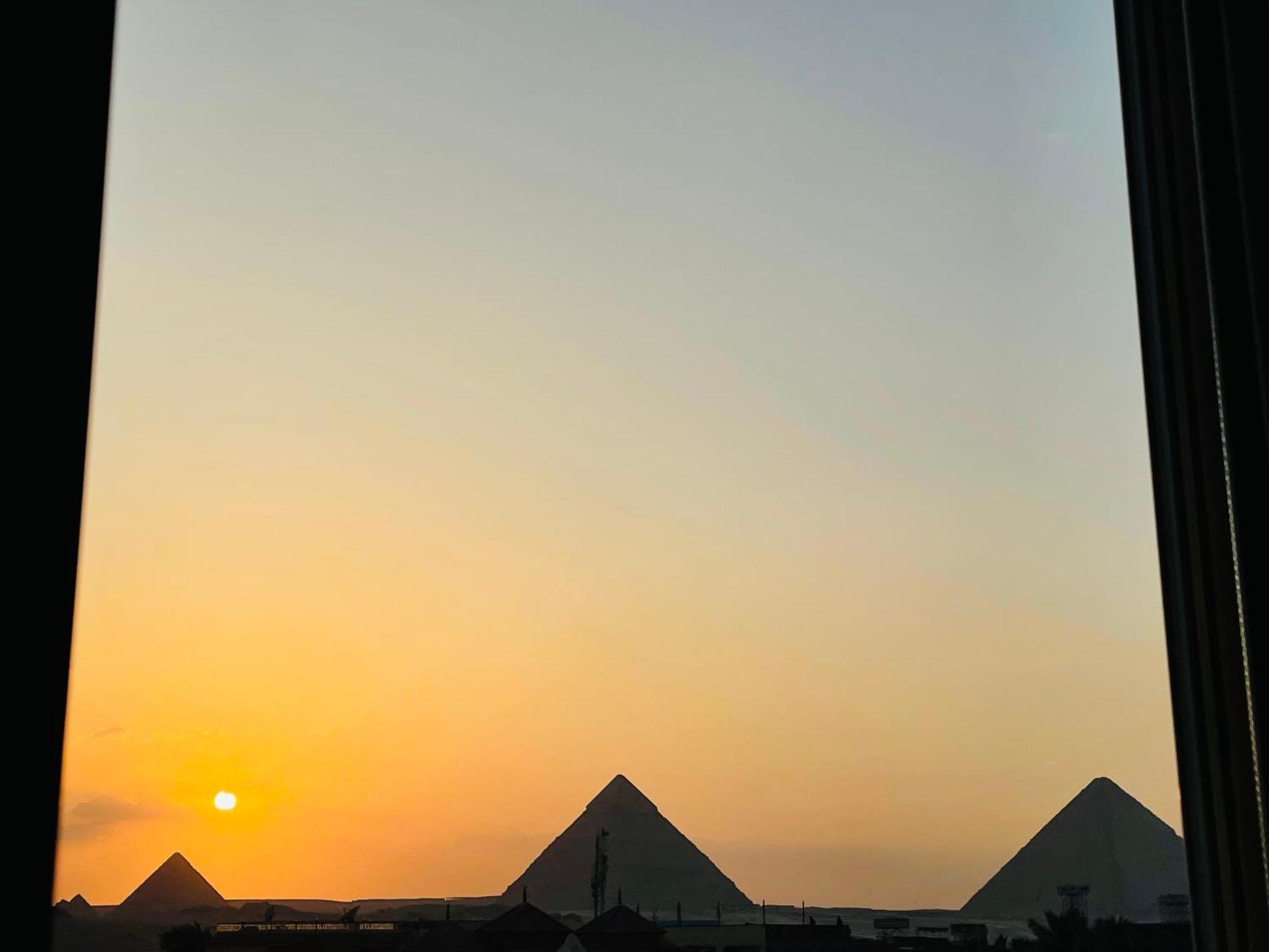 Golden Mask Pyramids Inn Kafret el-Gabal المظهر الخارجي الصورة